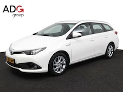 Toyota Auris Touring Sports - 1.8 Hybrid Dynamic | Climate Control | Lichtmetalen Velgen | Dealer onderhouden |