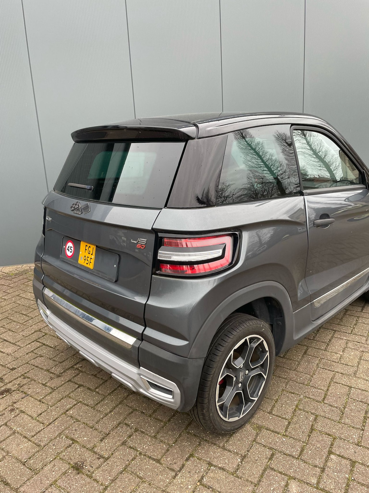 Aixam S10 - JS60 CHIC