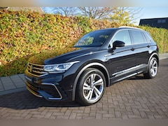 Volkswagen Tiguan - 1.5 TSI R-Line '22 PANO, LEER, TREKH, 71DM NIEUWSTAAT
