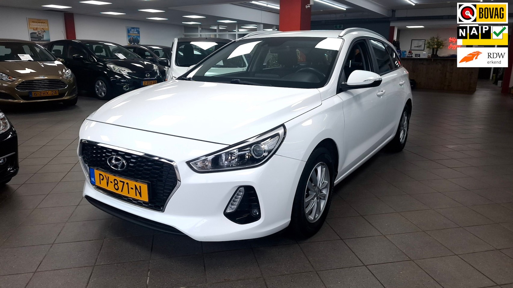 Hyundai i30 Wagon - 1.0 T-GDi Comfort 1.0 T-GDI Comfort - AutoWereld.nl