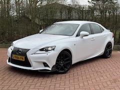 Lexus IS - 300h F Sport Line ''A tot Z onderhouden''