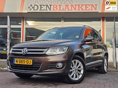 Volkswagen Tiguan - 2.0 TSI Sport&Style 4Motion Automaat BJ.2012 / Panodak / Pdc / Airco ECC / 17"Lmv