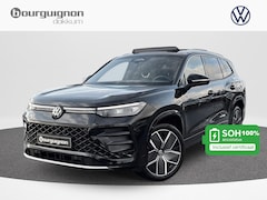 Volkswagen Tayron - 1.5 eHybrid R-Line | Panorama dak | Trekhaak |