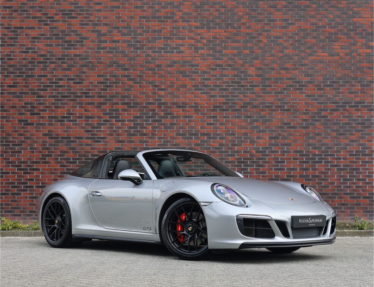 Porsche 911 Targa - 3.0 Targa 4 GTS | Sport Chrono - BOSE - Camera - AutoWereld.nl