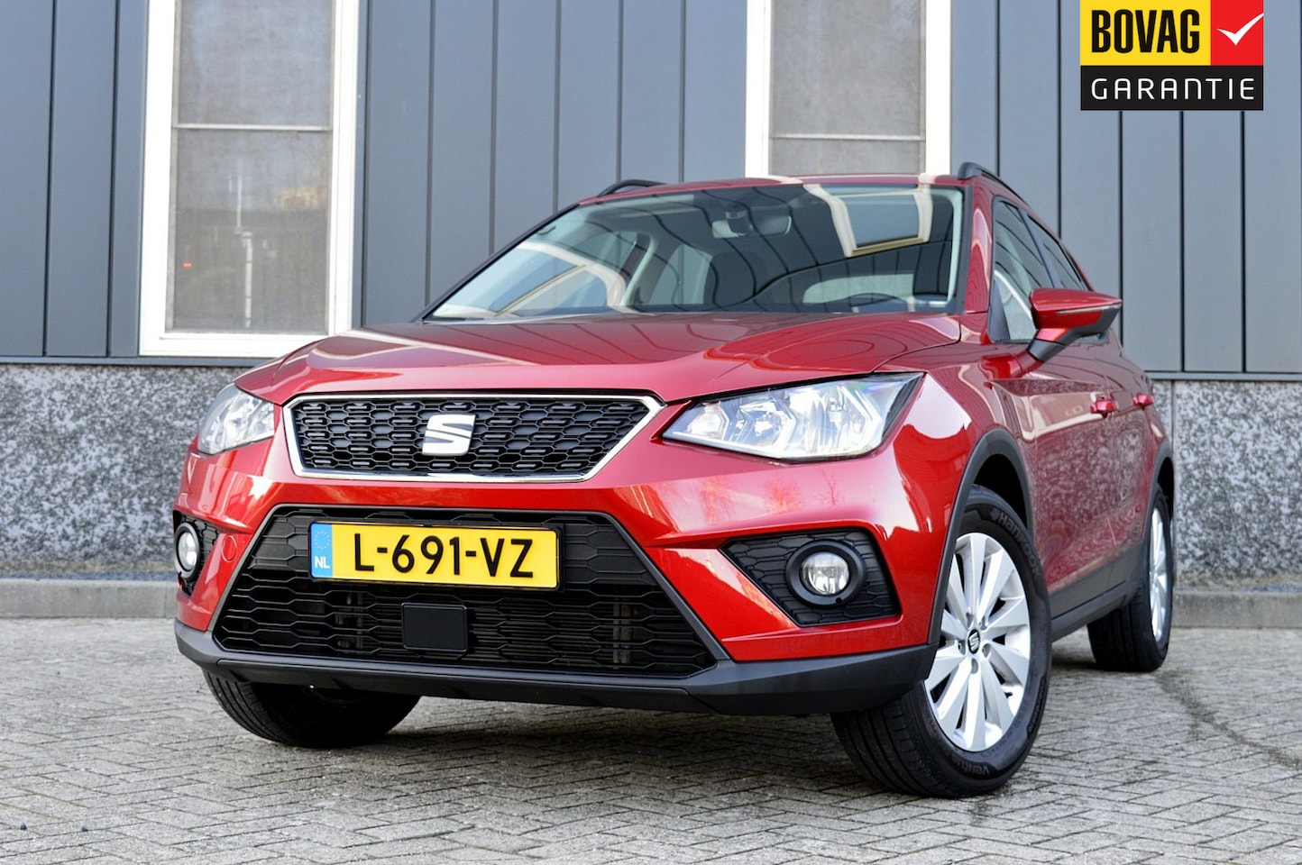 SEAT Arona - 1.0 TSI Style Business Intense Rijklaarprijs-Garantie Navigatie Airco Trekhaak Apple carpl - AutoWereld.nl