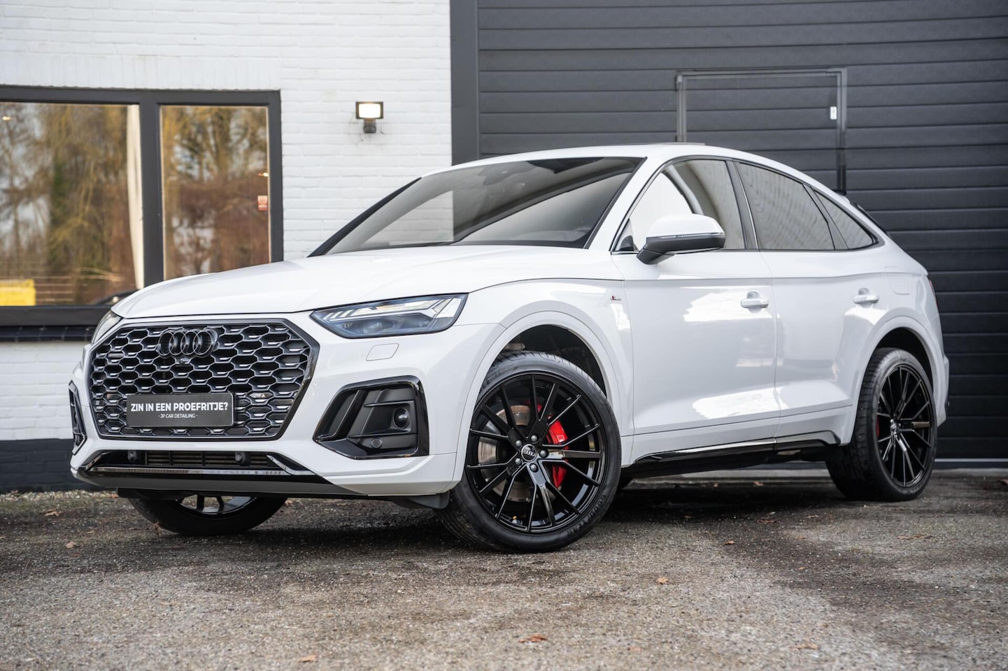 Audi Q5 - 50 TFSI e S-line Pano Trekhaak Leer Ambient Matrix - AutoWereld.nl