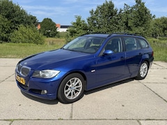 BMW 3-serie Touring - 318i airco lm velgen trekhaak
