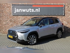 Toyota Corolla Cross - Hybrid 200 Executive + Panoramadak