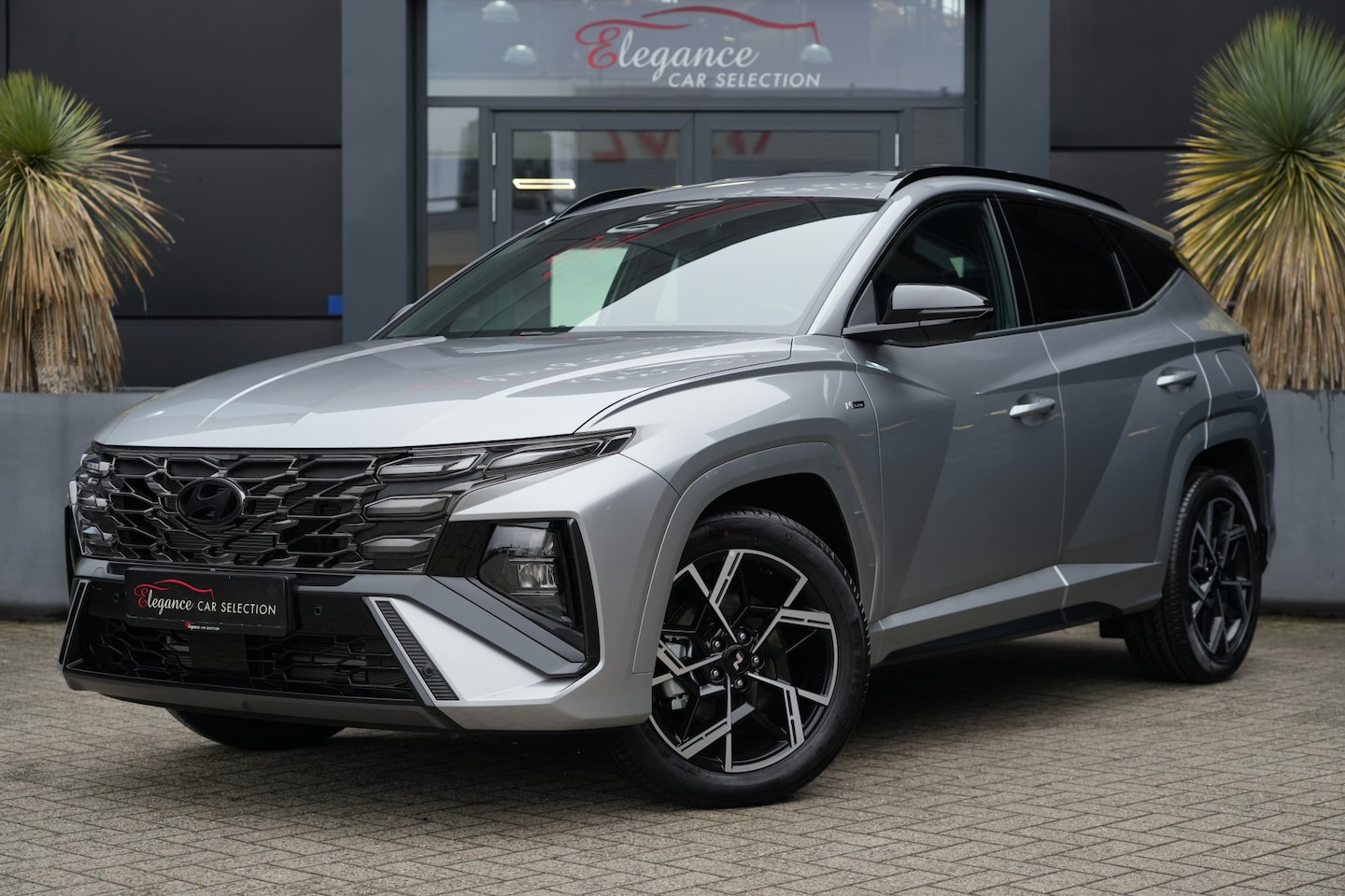 Hyundai Tucson - 1.6 T-GDI HEV N Line 215pk SmartCruiseControl/360Camera/Stoelverwarming - AutoWereld.nl