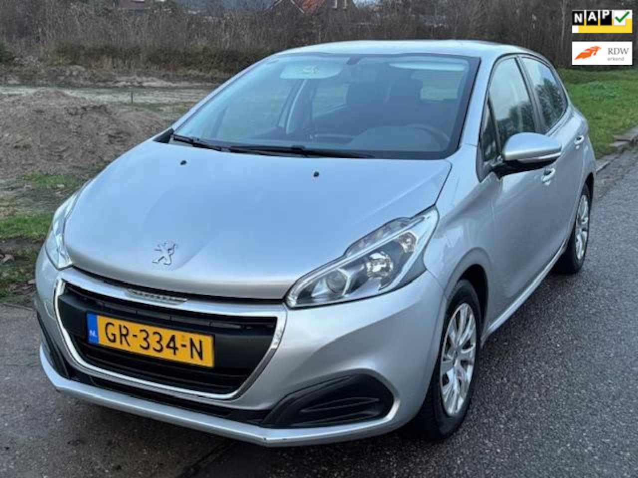 Peugeot 208 - 1.2 PureTech Active 5-Drs Airco Audio/Bluetooth Multimedia ESP ABS Cruisecontrol LED Trekh - AutoWereld.nl