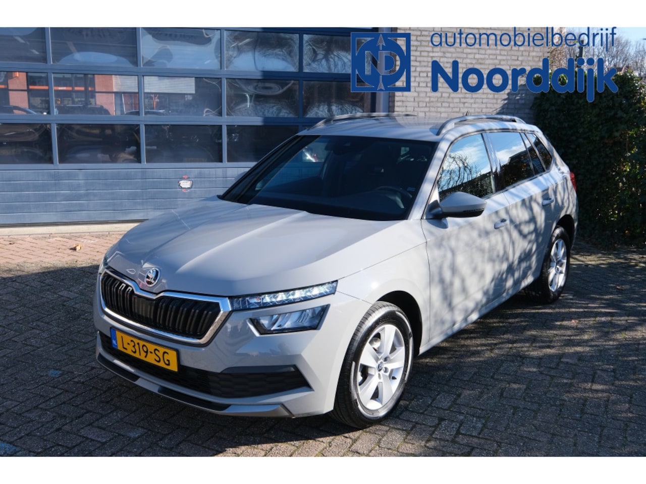 Skoda Kamiq - 1.0 TSI Sport Business 1.0 TSI Sport Business - AutoWereld.nl