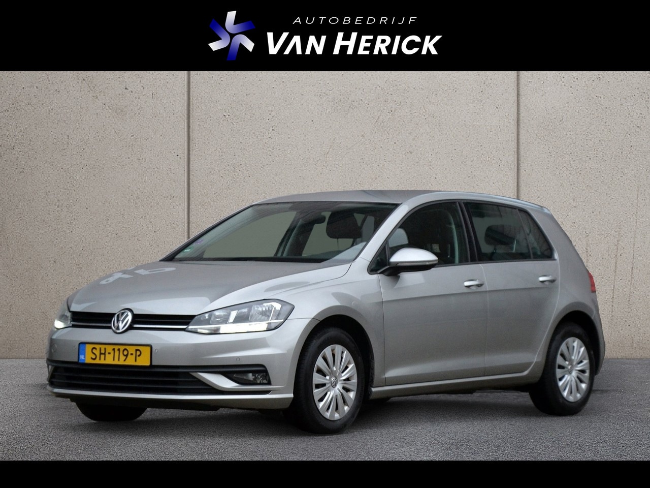 Volkswagen Golf - 1.0 TSI 5 deurs | Carplay | Adaptieve Cruise | Nette staat - AutoWereld.nl