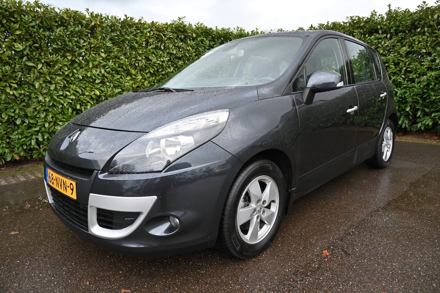 Renault Scénic - 2.0 Dynamique. Automaat. Origineel Nederlandse auto met NAP. - AutoWereld.nl