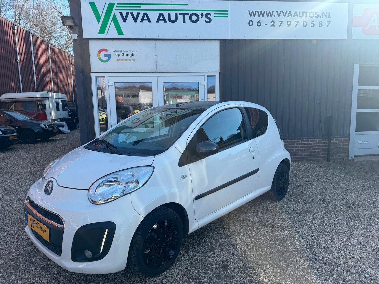 Citroën C1 - 1.0 Two-Tone airco, bluetooth, toerenteller, LED, APK 02-2027, nieuwe koppeling! - AutoWereld.nl