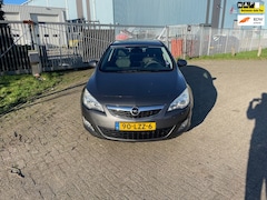 Opel Astra - 1.6 Cosmo