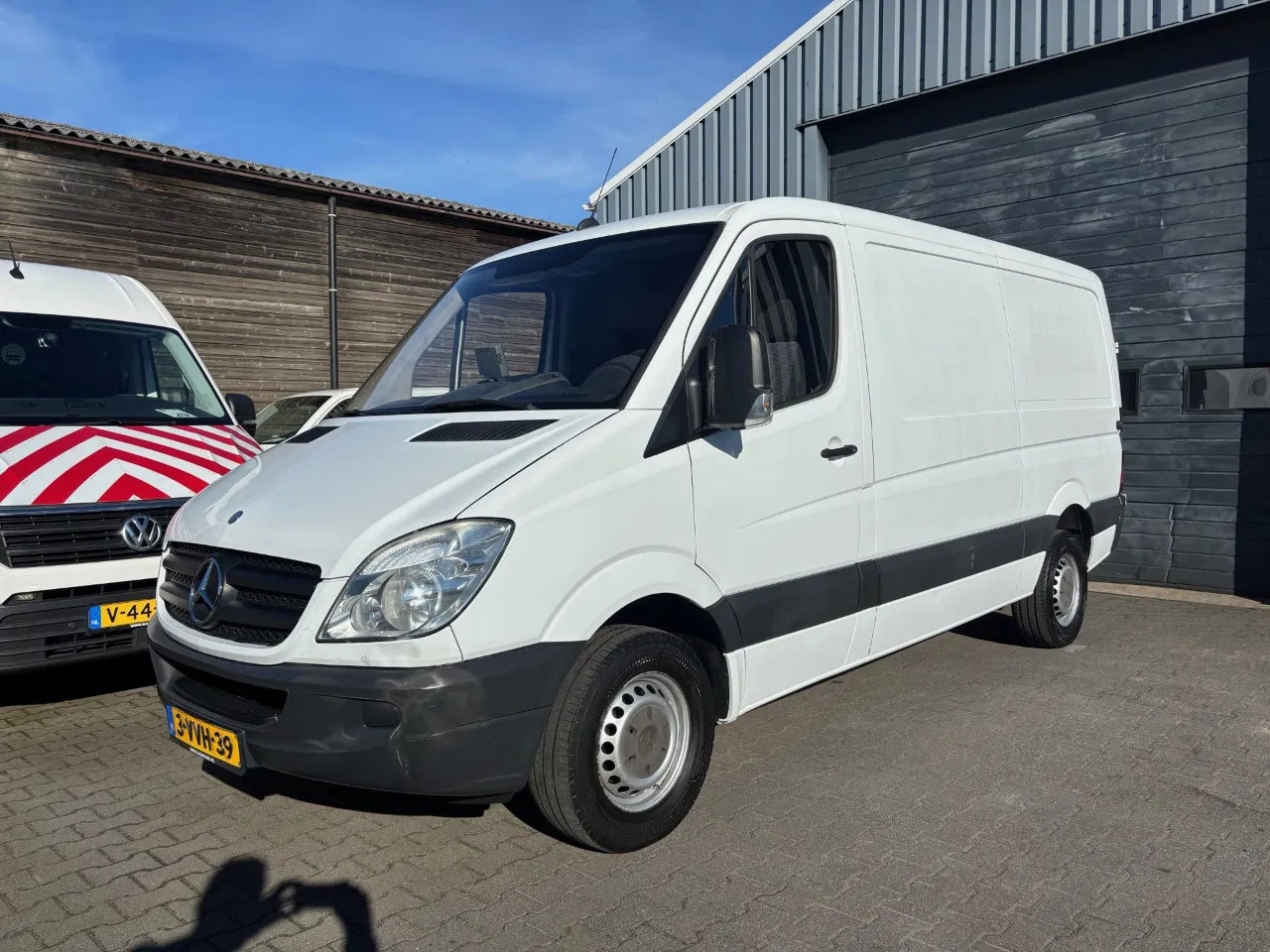 Mercedes-Benz Sprinter - 316 CDI L2 H1 Airco Cruisecontrol Trekhaak - AutoWereld.nl