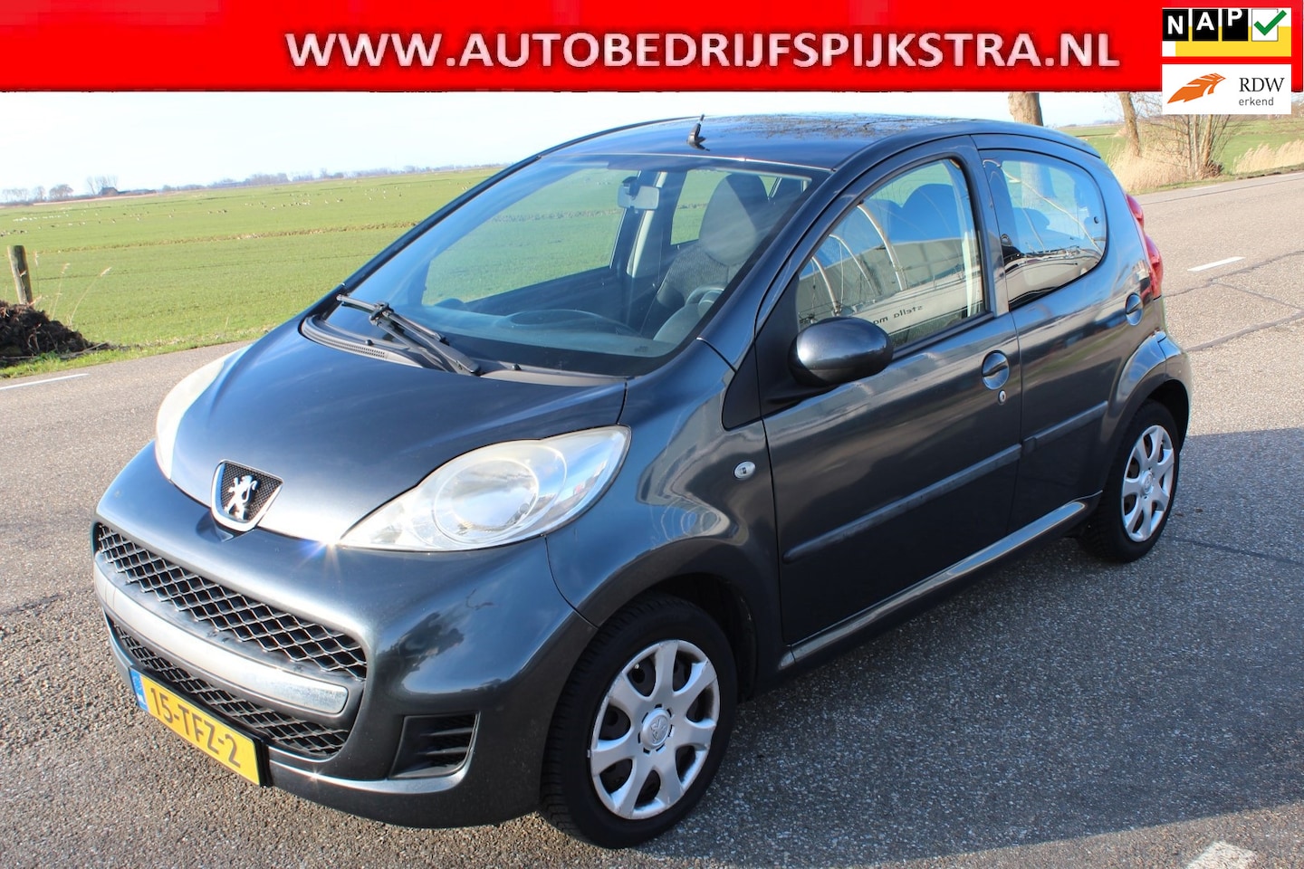 Peugeot 107 - 1.0-12V XS // 5-DRS / AIRCO // - AutoWereld.nl