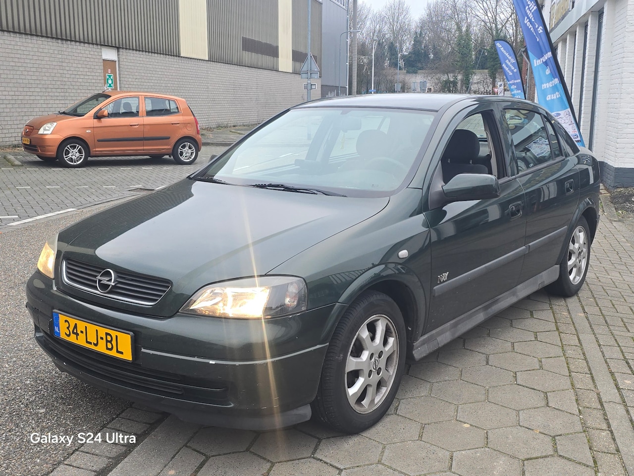 Opel Astra - 1.6 Njoy*rijd rem schakel perfect*airco*nap*apk*trekhaak*inruil mog!!! - AutoWereld.nl