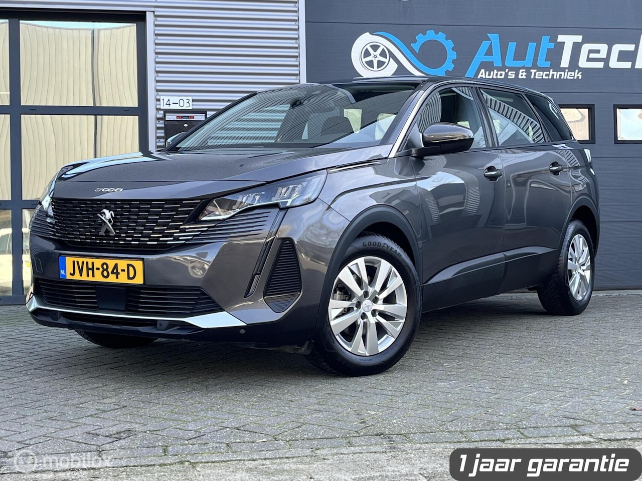 Peugeot 5008 - 1.2 PureTech Automaat CarPlay Keyless All-in! - AutoWereld.nl