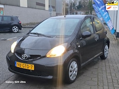 Toyota Aygo - 1.0-12V +*nap*apk*rijd perfect*5 deuren*inruil mog