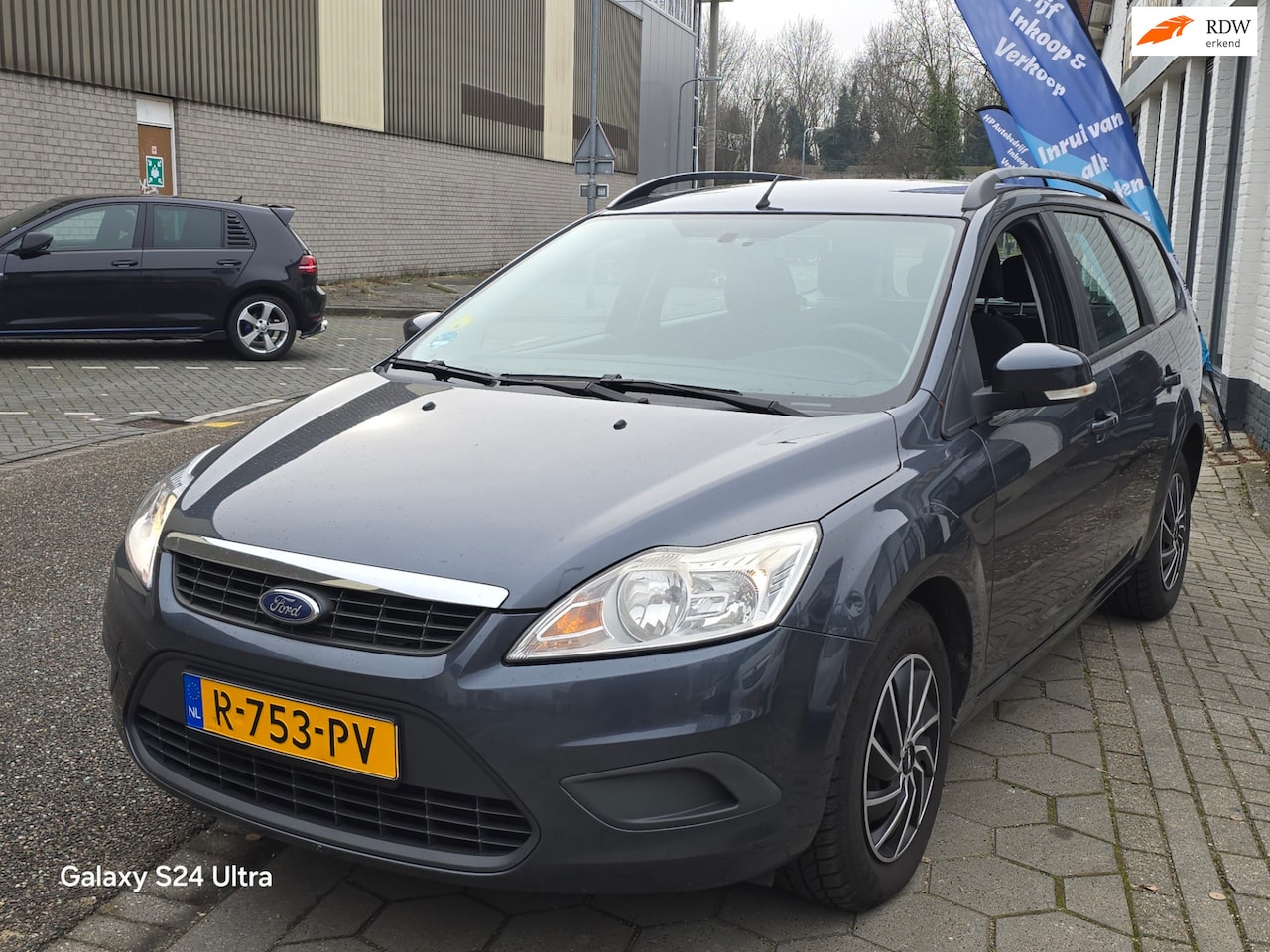 Ford Focus Wagon - 1.6 Trend*2 e eigenaar*nap*apk*airco*nieuwe apk*rijd perfect*inruil mog!!! - AutoWereld.nl