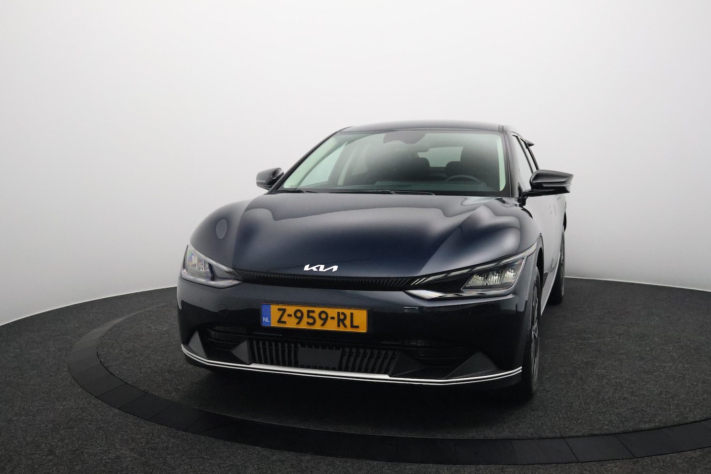 Kia EV6 - Light Edition 58 kWh SOH 98,7% | Camera | Stoel+Stuurverwarming | Navigatie - AutoWereld.nl