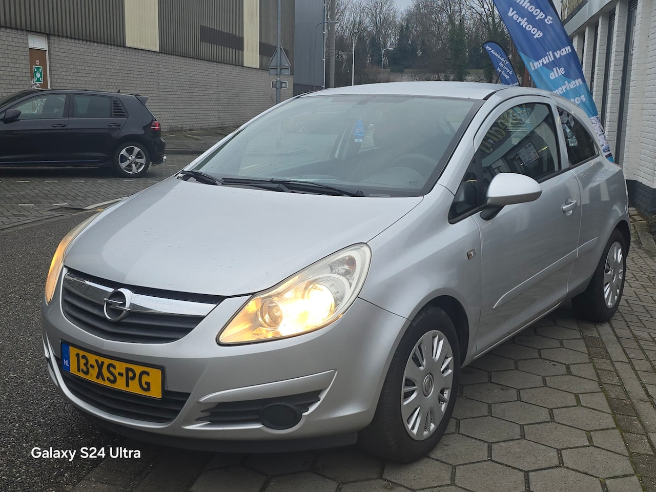 Opel Corsa - 1.2-16V Enjoy*rijd rem schakel zeer goed*nap*apk*airco*ineruil mog!!! - AutoWereld.nl