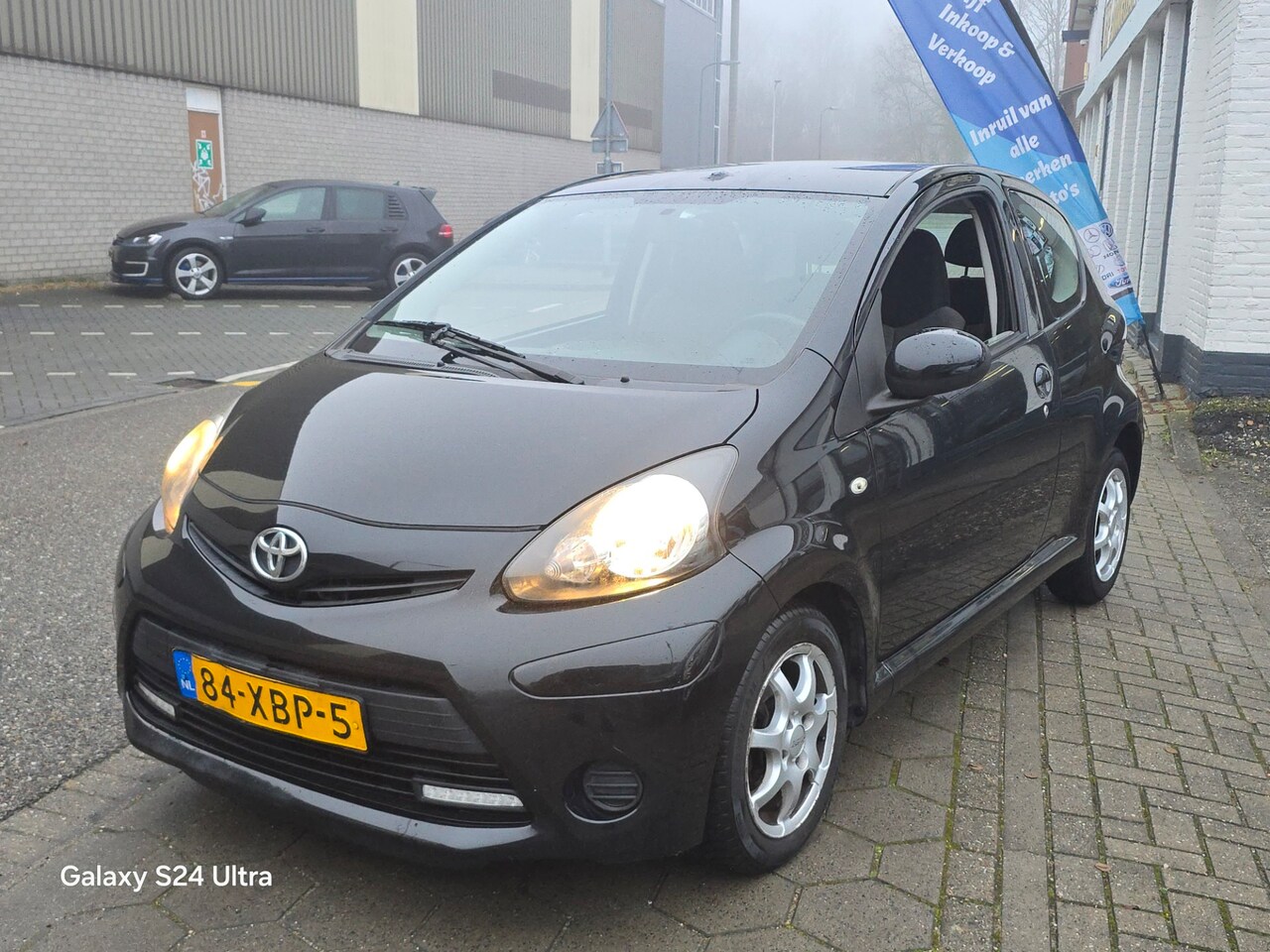 Toyota Aygo - 1.0 VVT-i Aspiration*automaat*nap*apk*airco*elek ramen*rijd perfect*inruil mog!!! - AutoWereld.nl