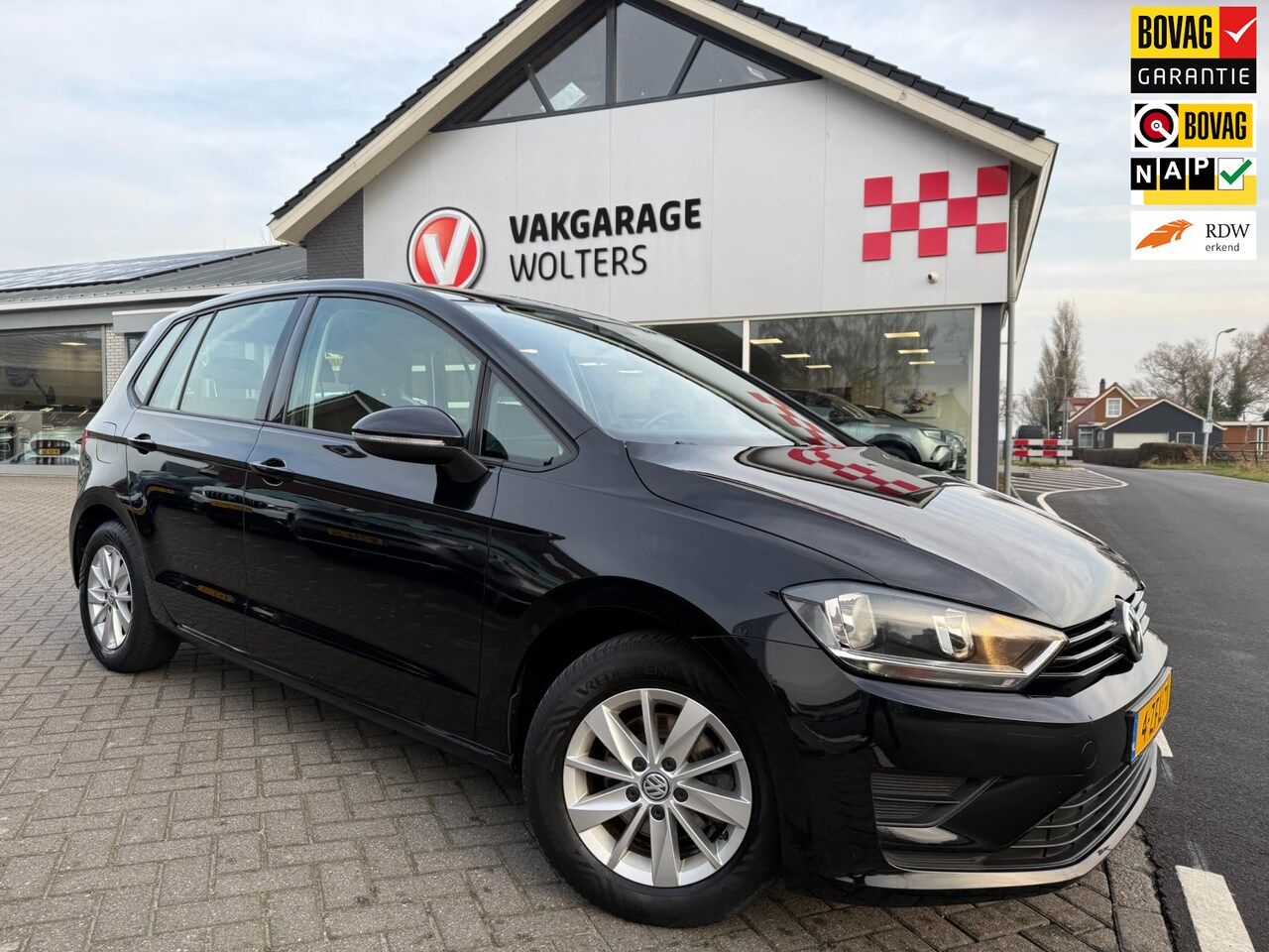 Volkswagen Golf Sportsvan - 1.2 TSI Easyline RIJKLAARPRIJS! - AutoWereld.nl