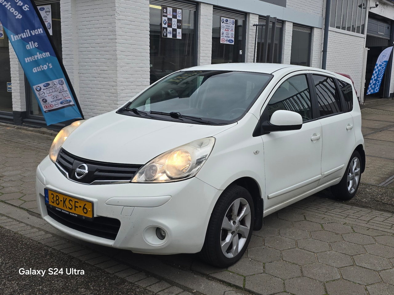 Nissan Note - 1.6 Life +*2e eig* nap*apk*airco*rijd rem schakel perfect *inruilen mogelijk!!! - AutoWereld.nl