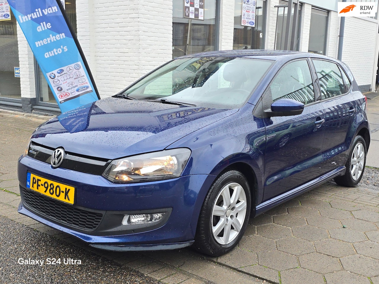Volkswagen Polo - 1.2 TDI BlueMotion Comfortline*delaer onderhoud*stoelverwarming*apk*airco*navi*rijd perfec - AutoWereld.nl