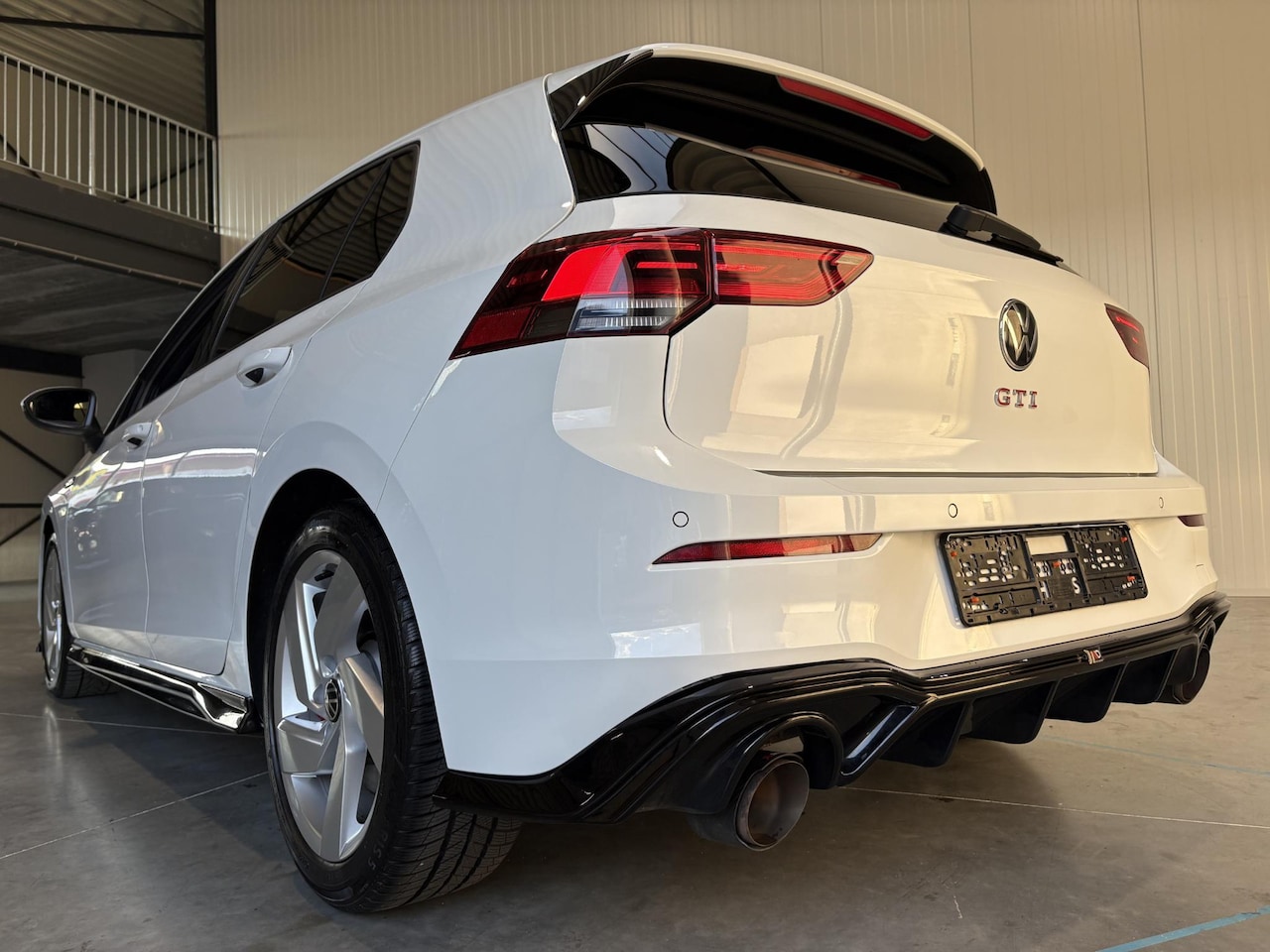 Volkswagen Golf - 2.0 TSI GTI | REMUS | MAXTON DESIGN