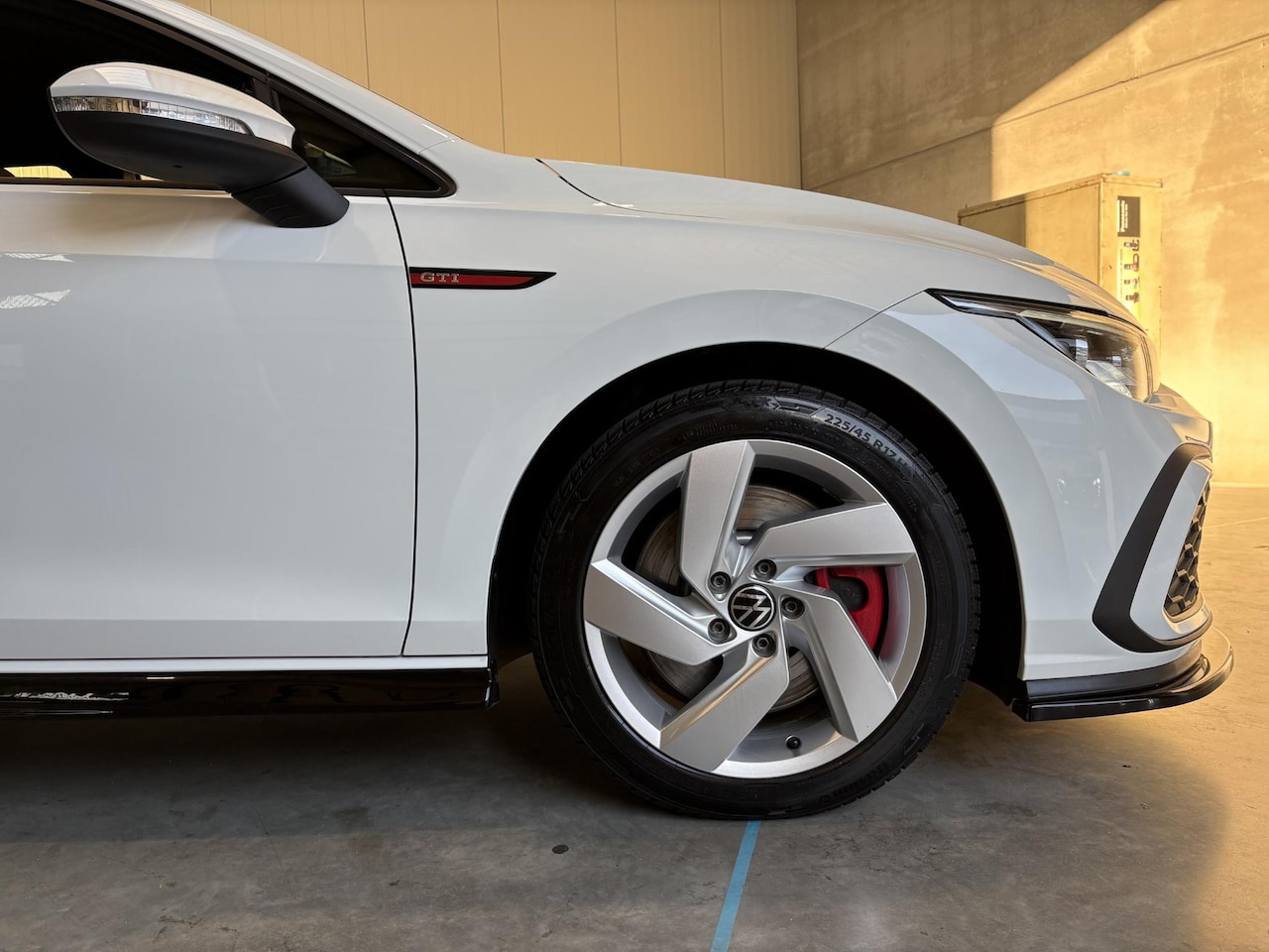 Volkswagen Golf - 2.0 TSI GTI | REMUS | MAXTON DESIGN