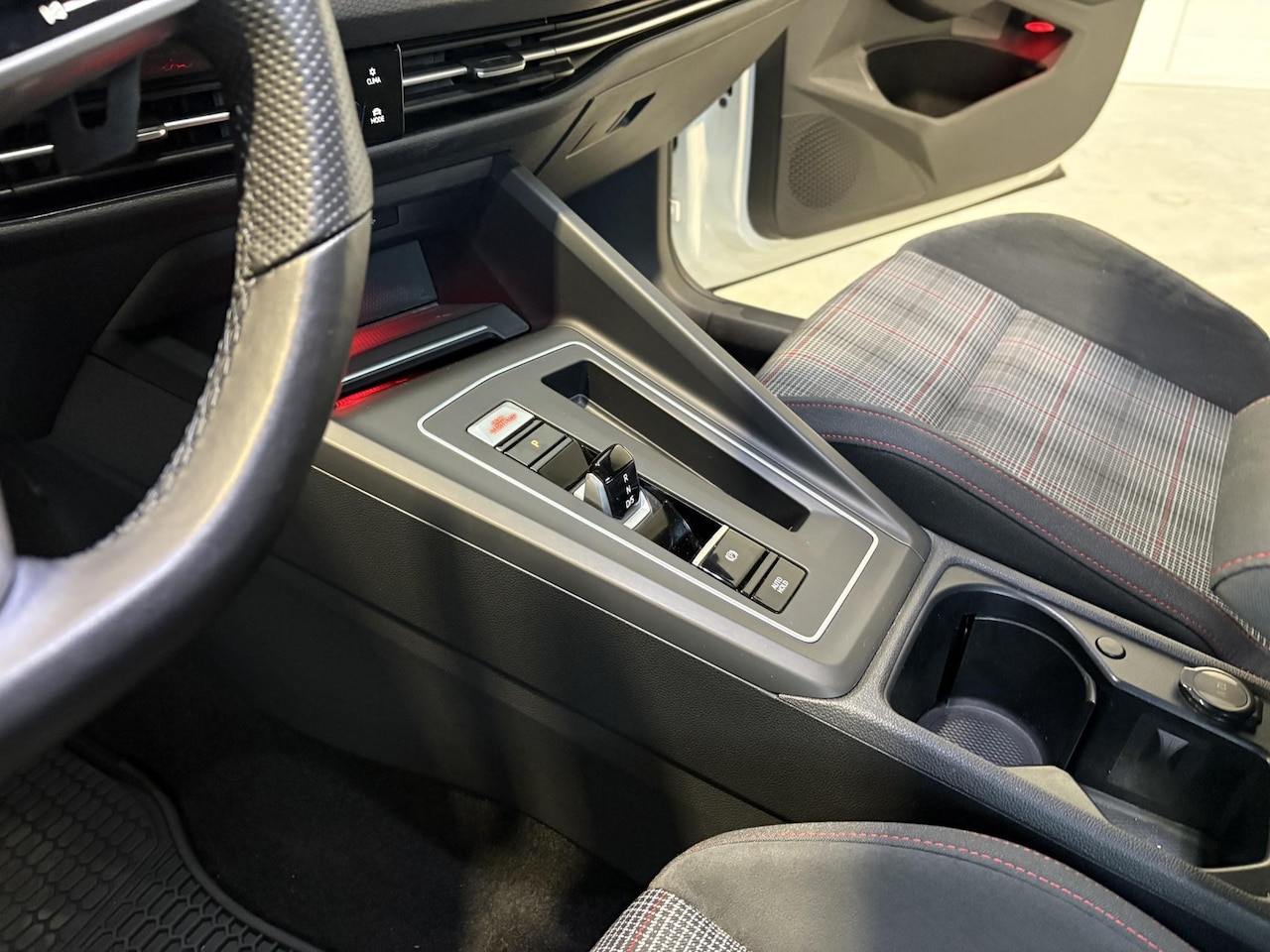 Volkswagen Golf - 2.0 TSI GTI | REMUS | MAXTON DESIGN