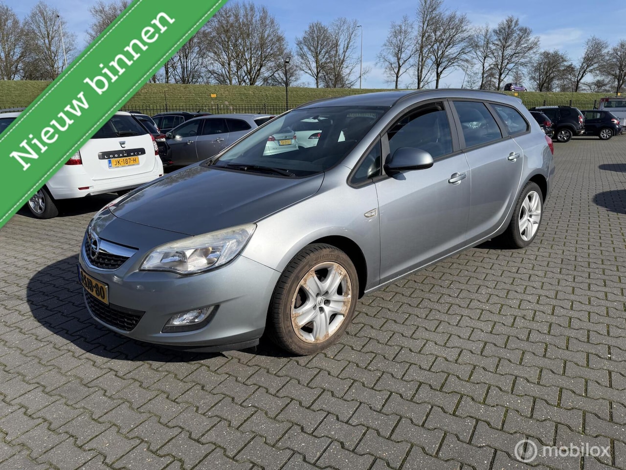 Opel Astra Sports Tourer - 1.4 Turbo Business 1.4 Turbo Business + - AutoWereld.nl
