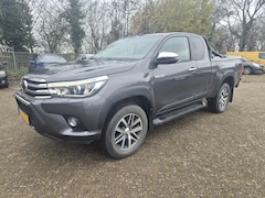 Toyota HiLux - 2.4 D-4D-F Xtra Cab Challenger