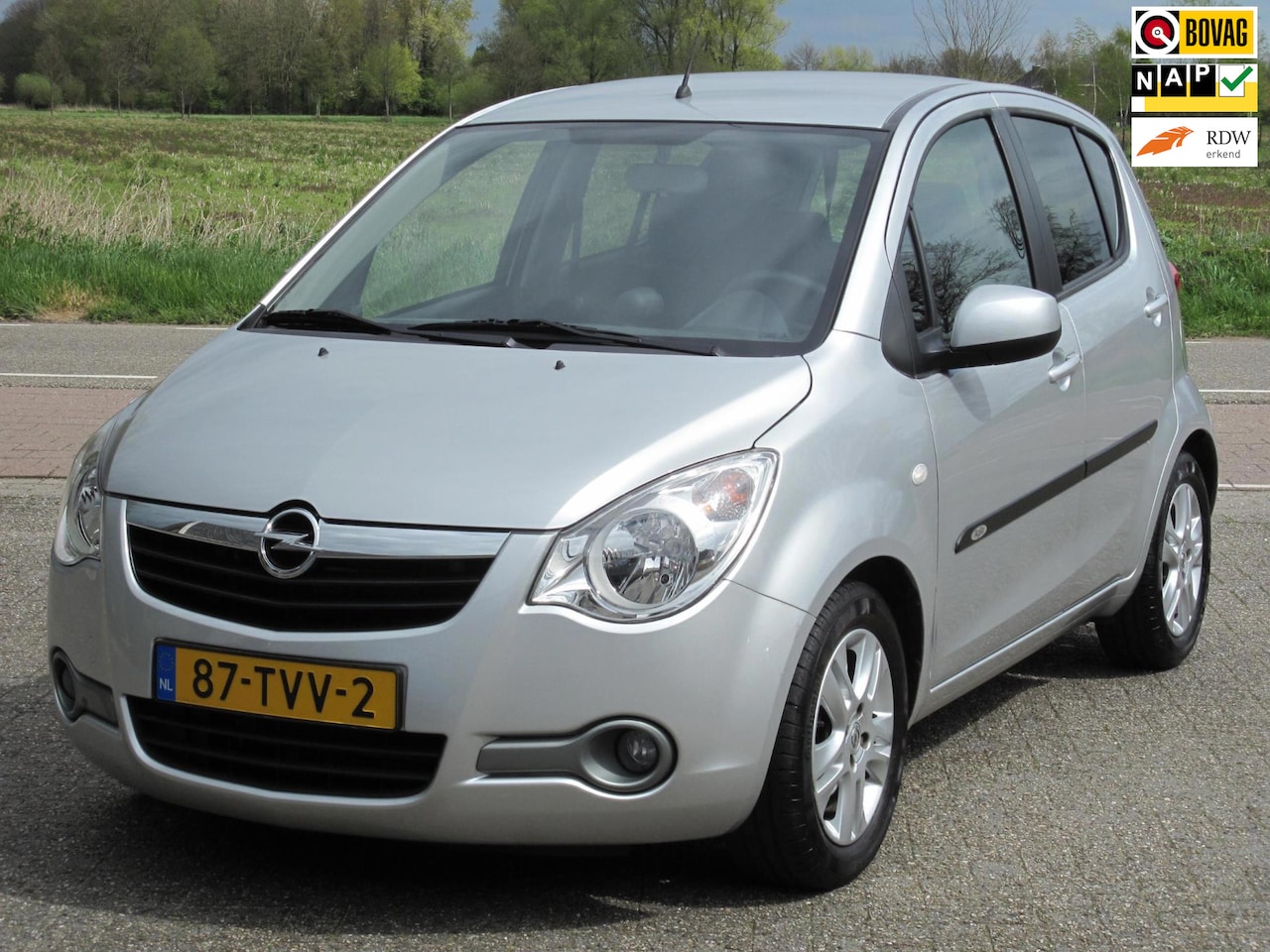 Opel Agila - 1.2 Edition Automaat + Trekhaak - AutoWereld.nl