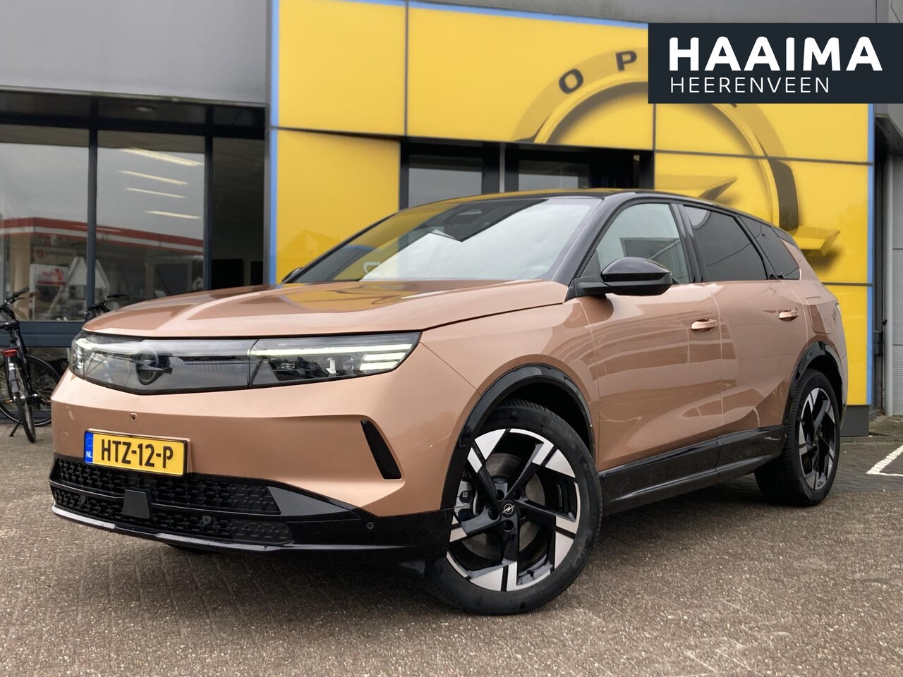 Opel Grandland Electric - GS 73 kWh | 8 Jaar garantie | Elektrisch glazen panoramadak | 20" Lichtmetalen velgen | Fu - AutoWereld.nl