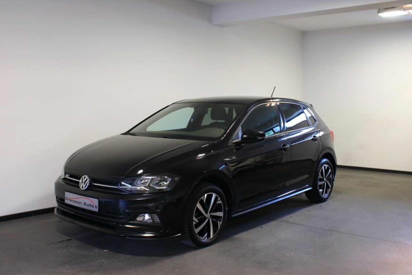 Volkswagen Polo - Polo 1.0 TSI, R-Line, 95PK, Camera, Navi, Cruise, Virtual Dash - AutoWereld.nl