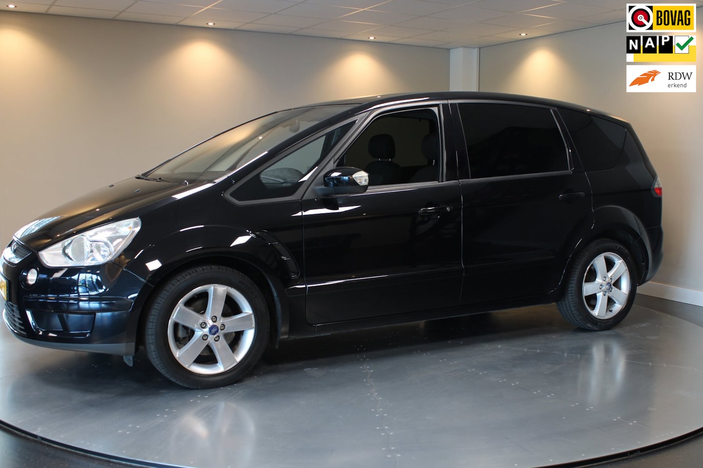 Ford S-Max - 2.3-16V *Automaat* 1ste Eigenaar! Trekhaak|Cruise|PDC|Navi|NAP - AutoWereld.nl