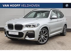 BMW X3 - sDrive20i High Executive M Sport Automaat / Panoramadak / Sportstoelen / Achteruitrijcamer