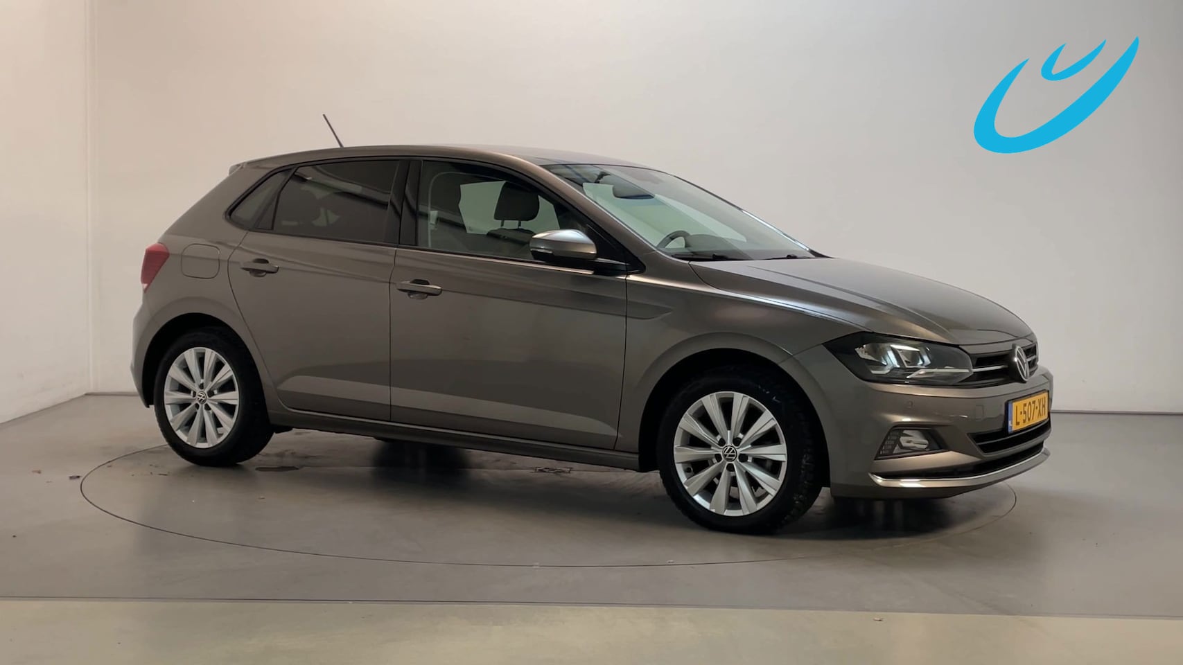 Volkswagen Polo - 1.0 TSI Highline Virtual Cockpit Parkeersensoren Navigatie Climate Control - AutoWereld.nl