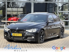 BMW 3-serie - 330e M-Pakket/Leder/Cruise/Navigatie/Led/ *Storing 2e kachel