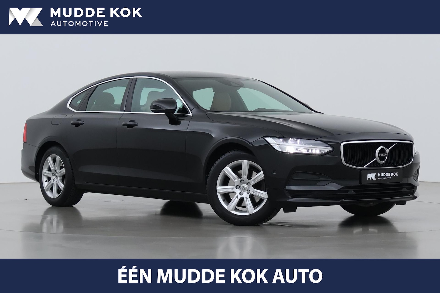 Volvo S90 - D3 Momentum | Automaat | Trekhaak | ACC | Leder | Stoelverwarming | Camera | Keyless - AutoWereld.nl