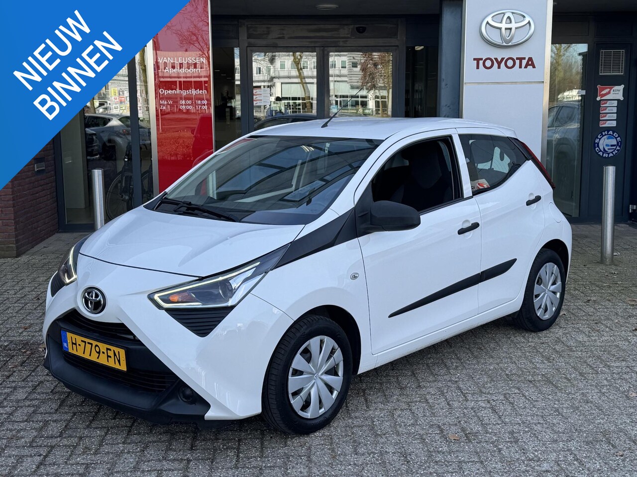 Toyota Aygo - 1.0 VVT-i X-FUN AIRCO BLUETOOTH EL-RAMEN RADIO 5-DRS NL-AUTO - AutoWereld.nl