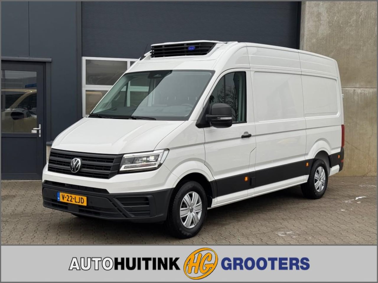 Volkswagen Crafter - 35 2.0 TDI L3H3 Automaat - Koelen/vriezen -20 gr - dag/nachtkoeling - AutoWereld.nl