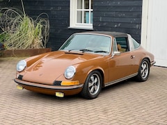 Porsche 911 Targa - 2.4 T Oiklappe Sepia brown