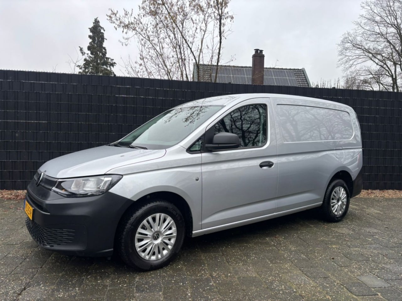 Volkswagen Caddy - 2.0 TDI **DAB//CArplay//Geen bouwbus!** - AutoWereld.nl