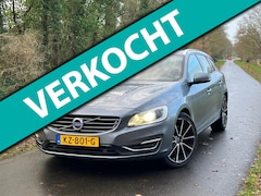 Volvo V60 - 2.4 D6 Twin Engine Momentum | Schuif/Kanteldak + Leder + Automaat Nu € 6.999,