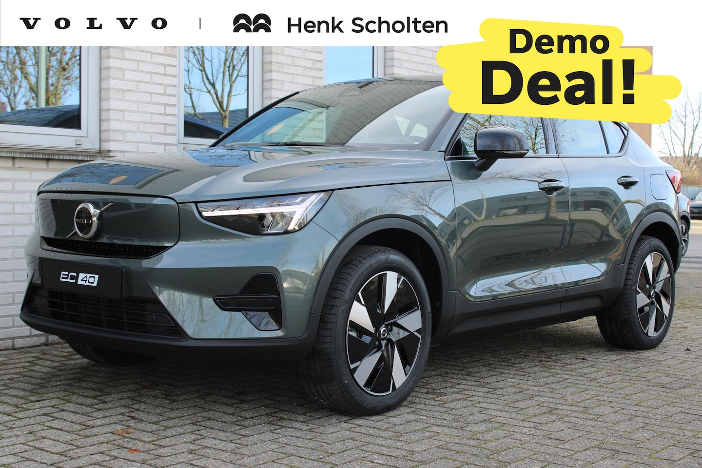 Volvo EC40 - Single Motor Extended Range Plus 82 kWh | Demo Deal | Panoramadak | Verwarmbare voorstoele - AutoWereld.nl